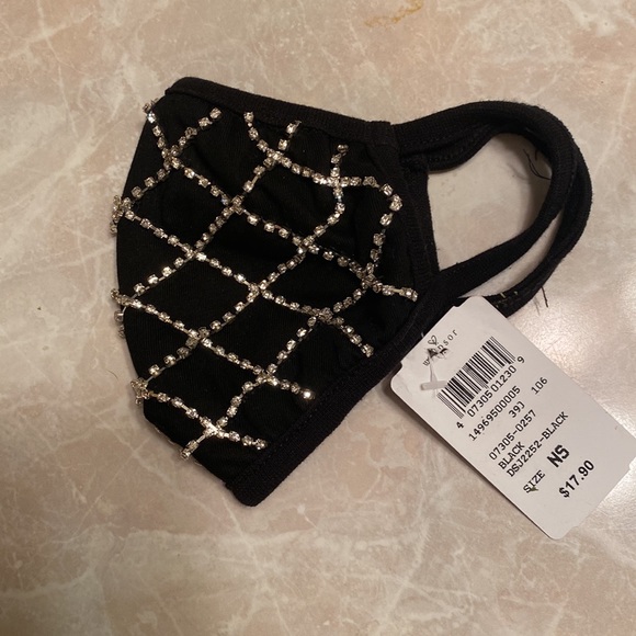 NWT Rhinestone Mask - Picture 2 of 2